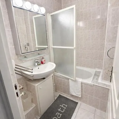 Apartmán Grand T3 Proche Metro Et Centre De Paris